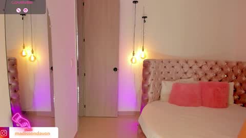 Snapshot of madisson_davon chatting on 01-18-26, 03:16 Madisson Davon online show from 01-18-26, 03:16