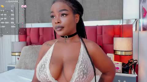 Madisson Lopez online show from 04-24-26, 09:06