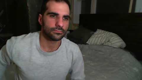 Snapshot of madmax0133 chatting on 02-23-25, 09:44 Guigui online show from 02-23-25, 09:44