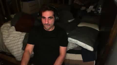 Snapshot of madmax0133 chatting on 02-17-26, 11:11 Guigui online show from 02-17-26, 11:11