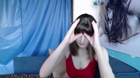 Elizabeth online show from 04-04-26, 01:37