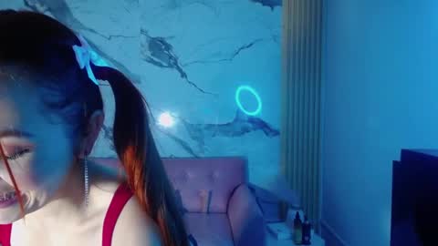 Snapshot of mady0619_ch chatting on 10-07-25, 10:56 Mady online show from 10-07-25, 10:56