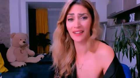 Madye Roberts online show from 02-21-25, 03:01