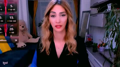 Madye Roberts online show from 03-10-25, 09:51