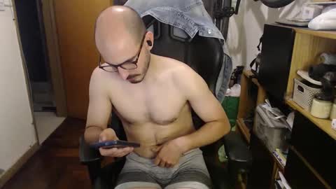 Peter online show from 11-26-25, 02:56