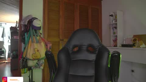 Snapshot of maeeve_ chatting on 06-03-26, 02:33 Maeve schedule 11 am- 530 pm colombia time online show from 06-03-26, 02:33