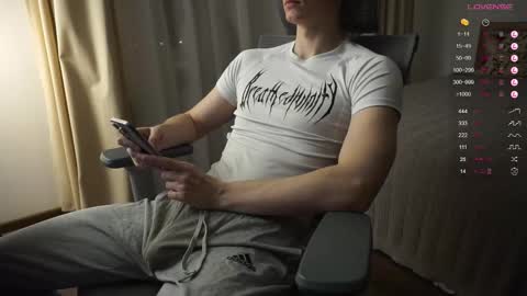 Snapshot of maestro3369 chatting on 03-12-25, 04:24 Mike XMaestro 3369 online show from 03-12-25, 04:24