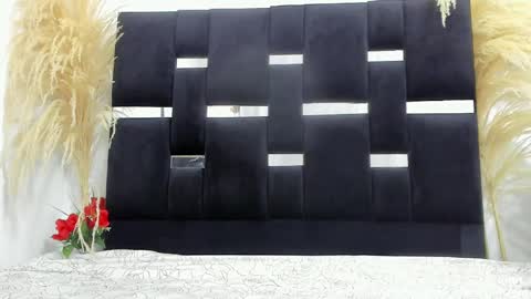 Sara Corrales  online show from 10-07-25, 11:29