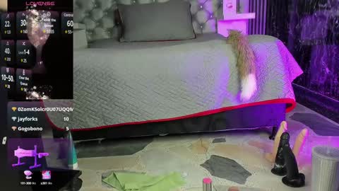 Mae online show from 01-15-25, 06:43