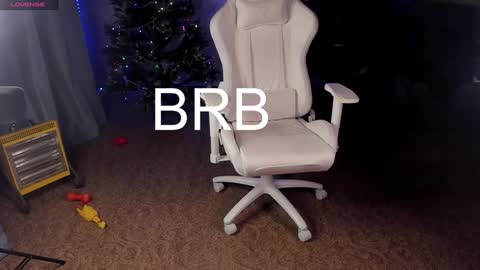 Maevee online show from 01-02-25, 09:54