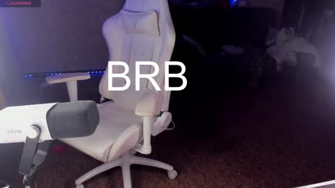 Maevee online show from 02-24-25, 09:53