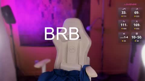 Maevee online show from 12-17-25, 09:26