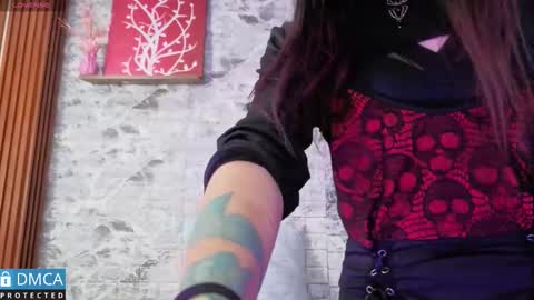 maevekuro online show from 10-06-25, 03:04