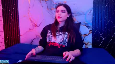 maevekuro online show from 03-06-26, 03:25