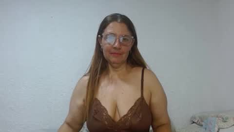 Snapshot of mafe_astor chatting on 12-13-25, 10:26 mafe online show from 12-13-25, 10:26