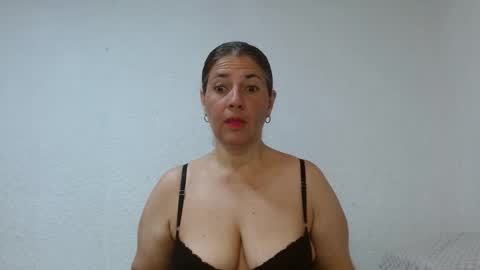 Snapshot of mafe_astor chatting on 12-21-25, 05:09 mafe online show from 12-21-25, 05:09