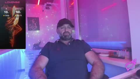 Magabear online show from 12-14-25, 08:24