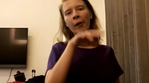 Margaret online show from 11-29-25, 06:33