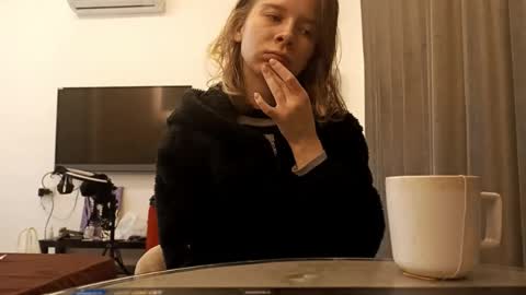 Margaret online show from 12-20-25, 04:14