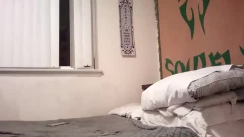 magdalena_805 online show from 03-07-25, 07:52