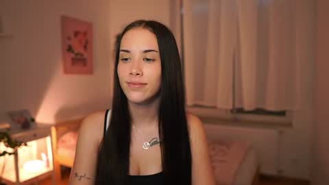Snapshot of magen_rain chatting on 07-19-26, 01:04 Magen Rain online show from 07-19-26, 01:04