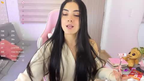 Eva online show from 09-30-25, 03:28