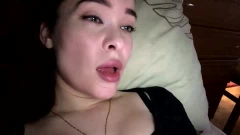 magggg658318 online show from 12-20-25, 12:23