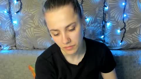 Maggie online show from 04-14-26, 04:51