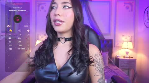 Snapshot of maggietime chatting on 12-08-24, 08:36 online show from 12-08-24, 08:36