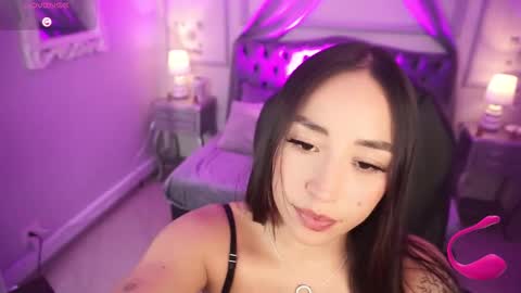 Snapshot of maggietime chatting on 09-25-25, 08:23 online show from 09-25-25, 08:23