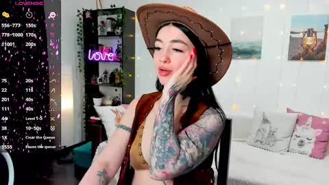 Snapshot of magic_alie chatting on 02-26-25, 09:05 Magic Allie online show from 02-26-25, 09:05