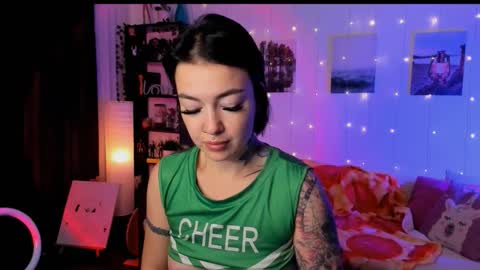 Snapshot of magic_alie chatting on 12-02-25, 06:41 Magic Allie online show from 12-02-25, 06:41