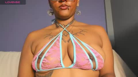 Snapshot of magic_axa_graham chatting on 12-22-24, 12:50 My name is magic axa grahamDont forget to follow me IG online show from 12-22-24, 12:50