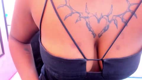 Snapshot of magic_axa_graham chatting on 11-22-25, 10:20 My name is magic axa grahamDont forget to follow me IG online show from 11-22-25, 10:20