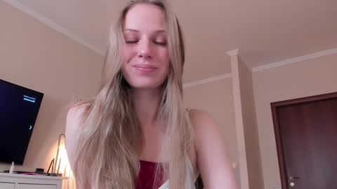 Alice  online show from 03-04-26, 10:54