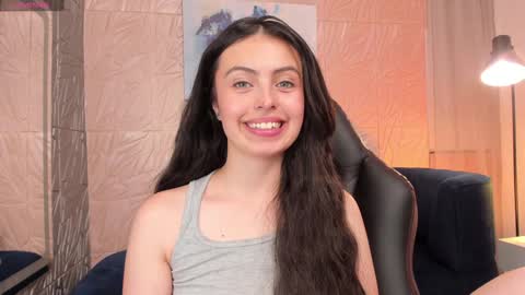 Snapshot of magic_fernanda chatting on 12-07-24, 01:03 Fer online show from 12-07-24, 01:03