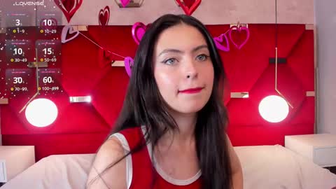 Snapshot of magic_fernanda chatting on 02-11-25, 06:11 Fer online show from 02-11-25, 06:11