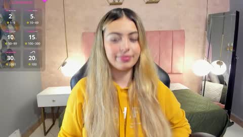 Snapshot of magic_fernanda chatting on 10-16-25, 08:32 Fer online show from 10-16-25, 08:32