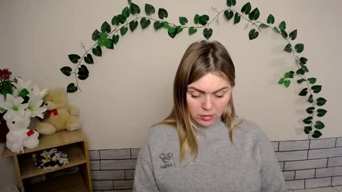 Snapshot of magic_katarina_ chatting on 12-17-24, 11:06 magic_katarina_ online show from 12-17-24, 11:06