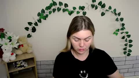 Snapshot of magic_katarina_ chatting on 12-19-24, 02:45 magic_katarina_ online show from 12-19-24, 02:45