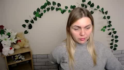 Snapshot of magic_katarina_ chatting on 12-20-24, 08:17 magic_katarina_ online show from 12-20-24, 08:17