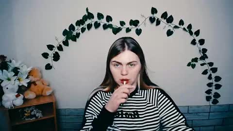 Snapshot of magic_katarina_ chatting on 02-13-25, 07:35 magic_katarina_ online show from 02-13-25, 07:35