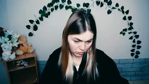 Snapshot of magic_katarina_ chatting on 02-17-25, 07:58 magic_katarina_ online show from 02-17-25, 07:58