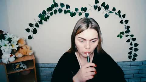 Snapshot of magic_katarina_ chatting on 03-05-25, 09:49 magic_katarina_ online show from 03-05-25, 09:49