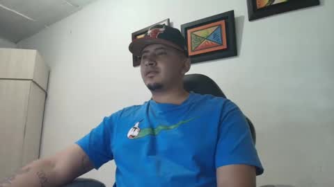 magic_milk23 online show from 10-21-25, 04:57