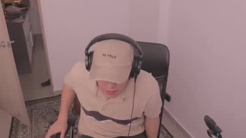 Tony Hoffa online show from 10-31-25, 08:43