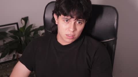 Tony Hoffa online show from 04-18-26, 01:53