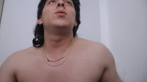 Snapshot of magic_tony chatting on 05-07-26, 10:59 Tony Hoffa online show from 05-07-26, 10:59