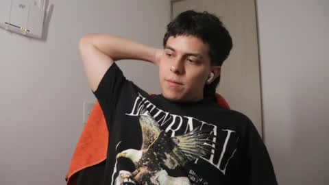Snapshot of magic_tony chatting on 05-19-26, 02:51 Tony Hoffa online show from 05-19-26, 02:51