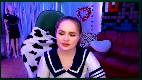 Jessica  Leila online show from 02-28-25, 11:25